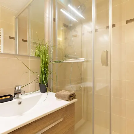 公寓 Calme Lary 4 Personnes, Proche Centre, Wifi Inclus - Fr-1-296-284 *